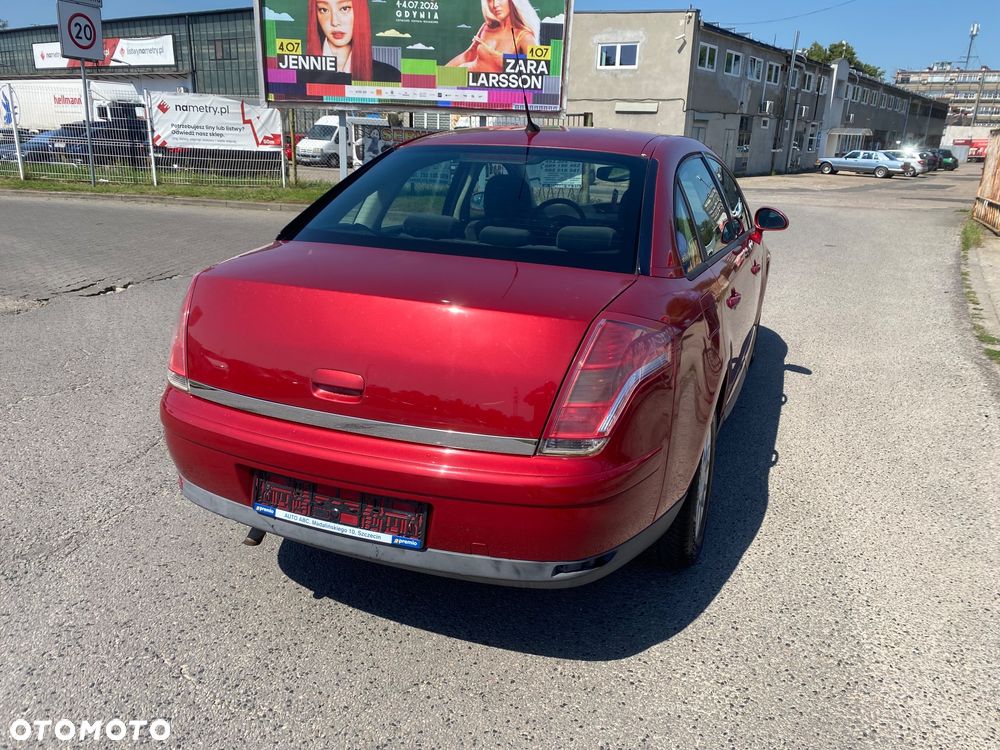 Citroën C4 1.6 16V Exclusive - 24