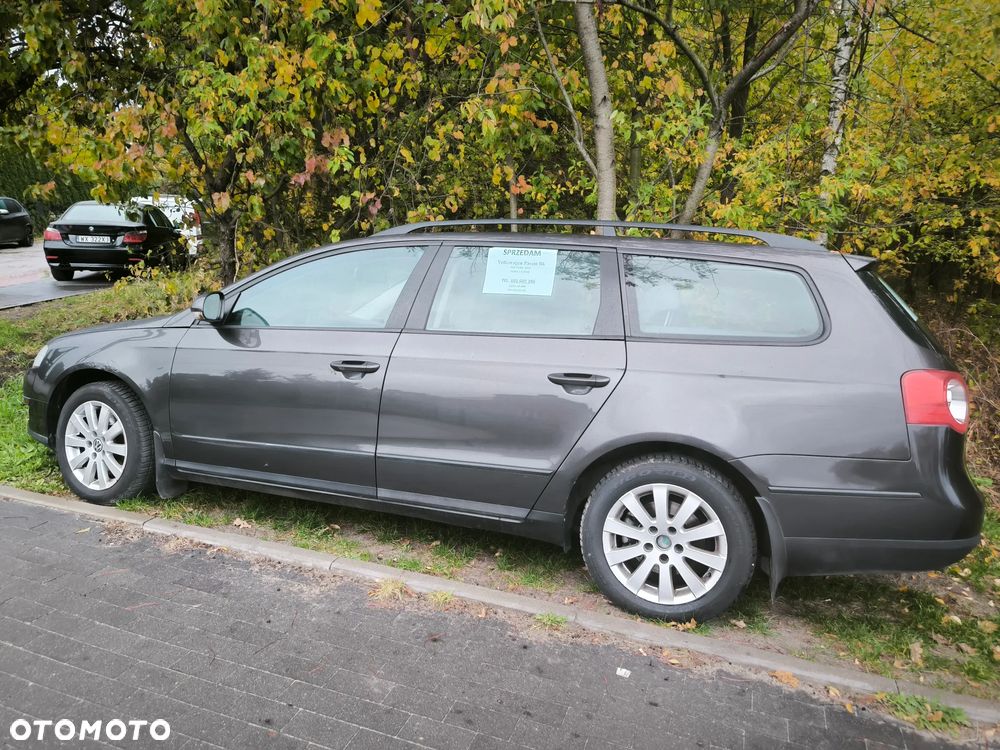 Volkswagen Passat 2.0 TDI Trendline - 3