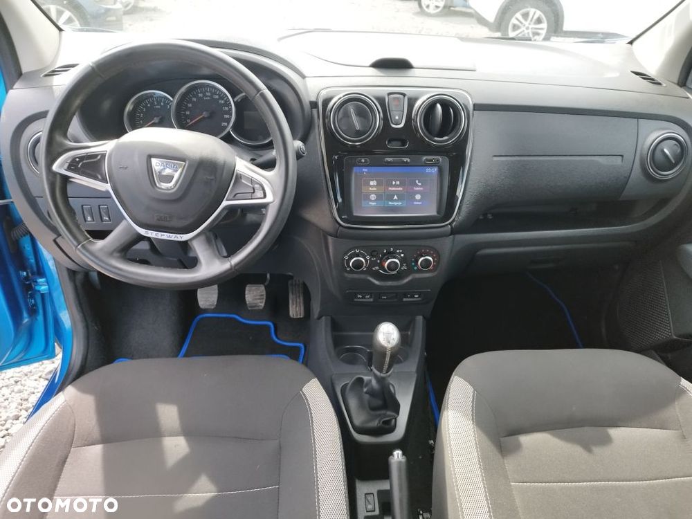 Dacia Lodgy TCe 115 Stepway - 16