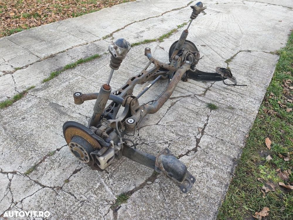 Punte spate  Volkswagen Passat B6 2005-2010 - 3