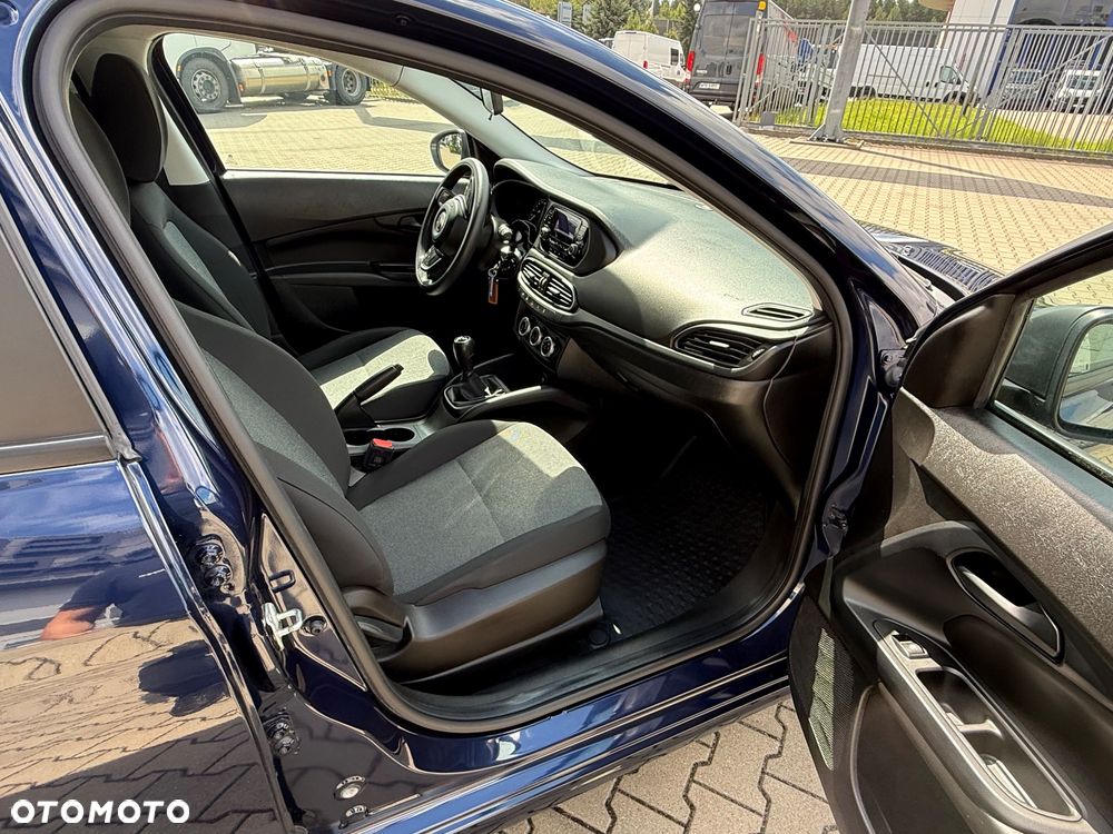 Fiat Tipo 1.0 T3 - 37