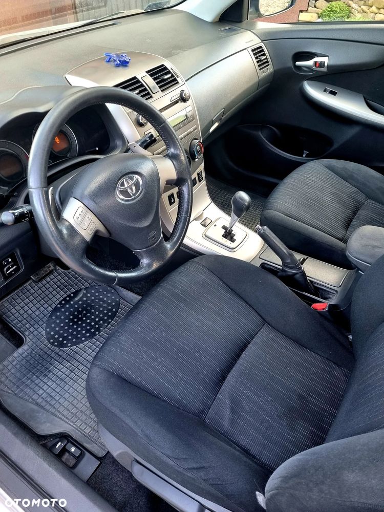 Toyota Corolla 1.4 D-4D Luna MM - 7