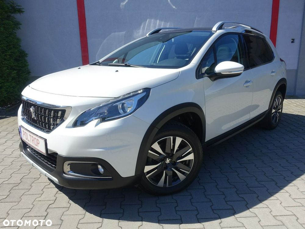 Peugeot 2008 1.2 Pure Tech Style S&S - 2