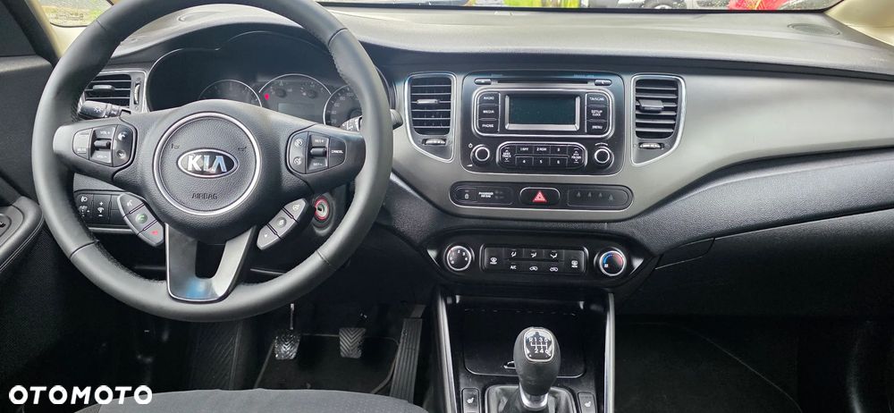 Kia Carens 1.6 GDI M 7os EU6 - 8