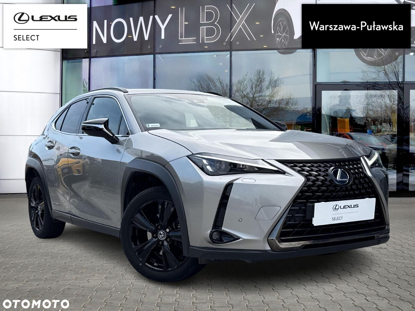 Lexus UX - 4