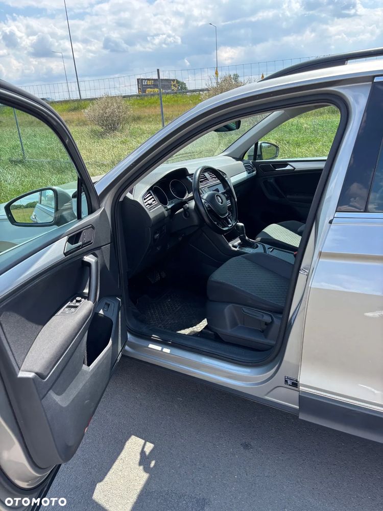 Volkswagen Tiguan - 7