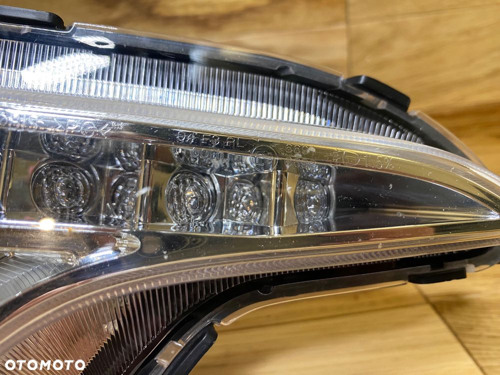 HALOGEN LED DRL HYUNDAI GRAND SANTA FE 12-16 PRAWY 92202-B8 R - 8