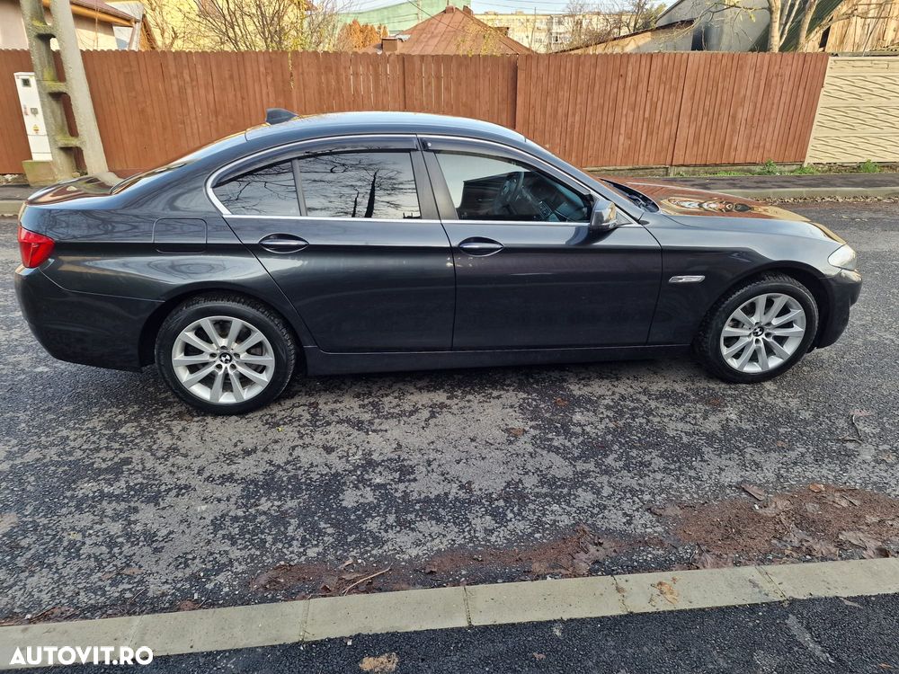 BMW Seria 5 520d Gran Turismo - 17