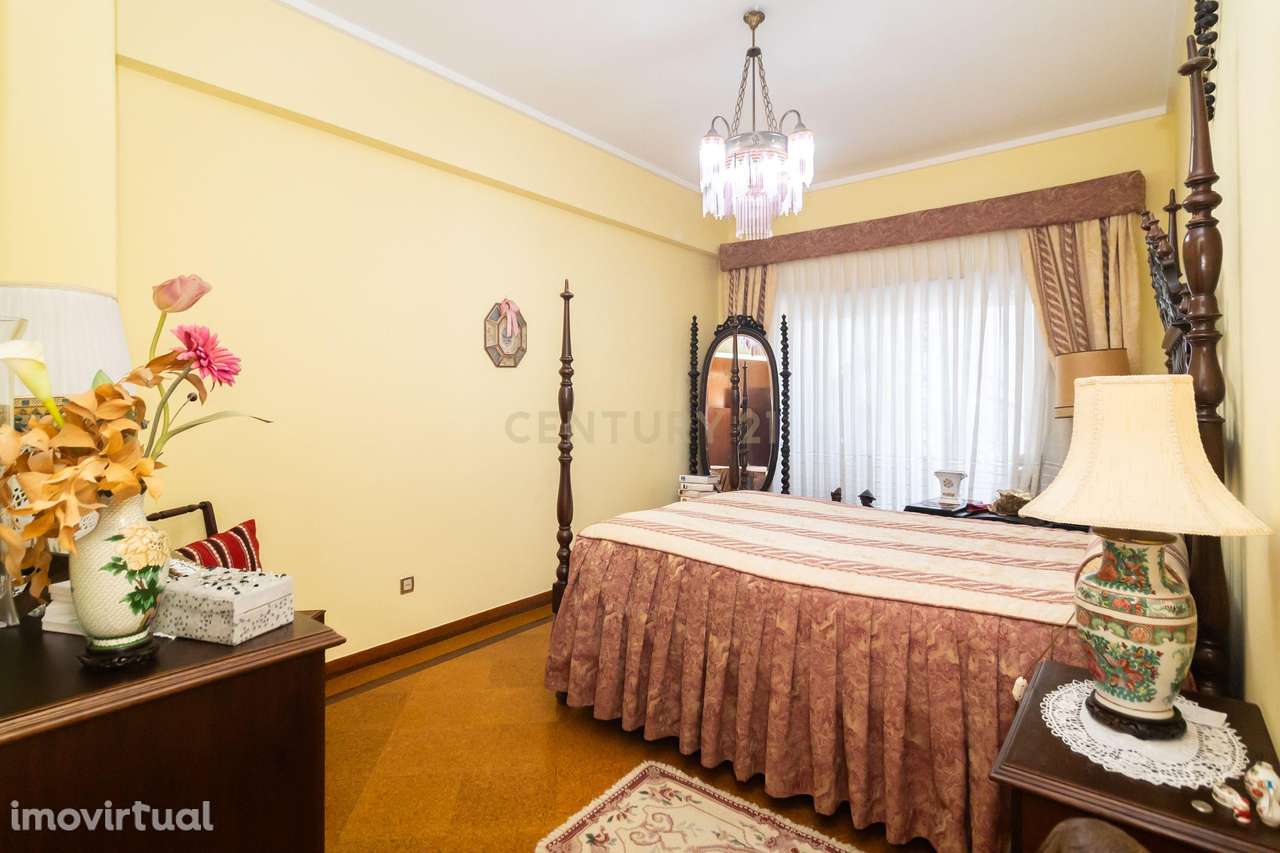 Apartamento T4 com Vista Deslumbrante para o Rio Tejo em Cacilhas, Alm - Grande imagem: 4/16