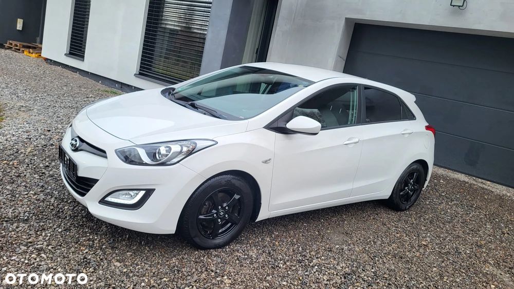 Hyundai i30 1.4 Fifa World Cup Edition - 12