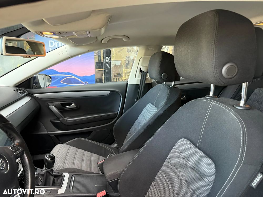Volkswagen Passat CC 2.0 TDI BMT - 25