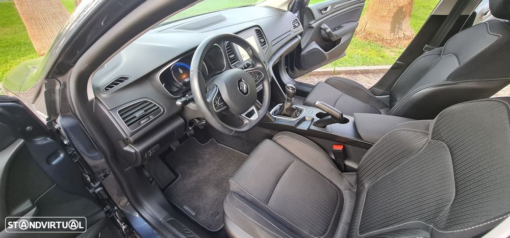 Renault Mégane 1.5 dCi Limited - 30