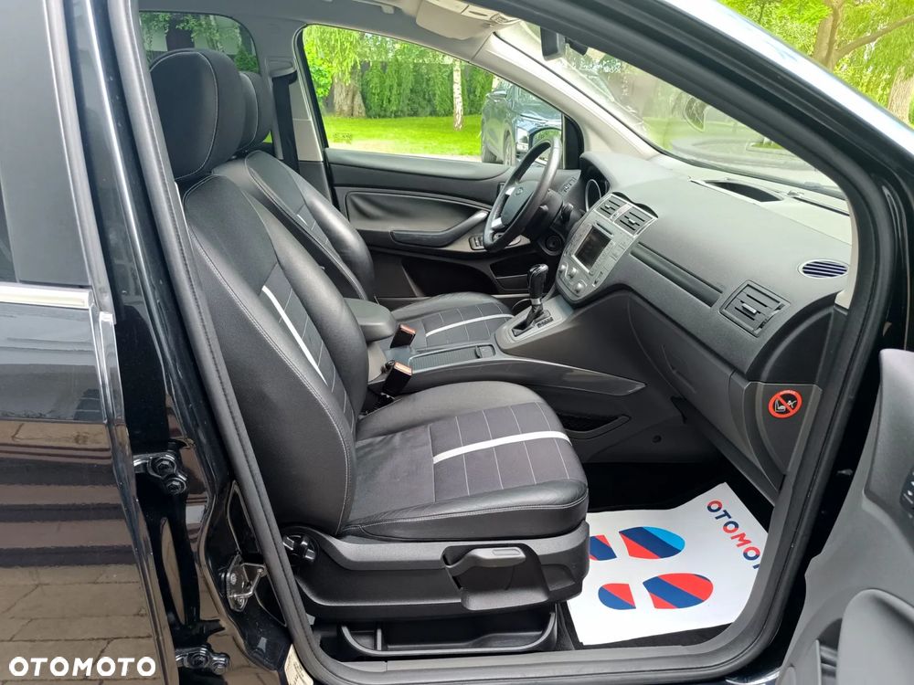 Ford Kuga 2.0 TDCi 4x4 Titanium - 32
