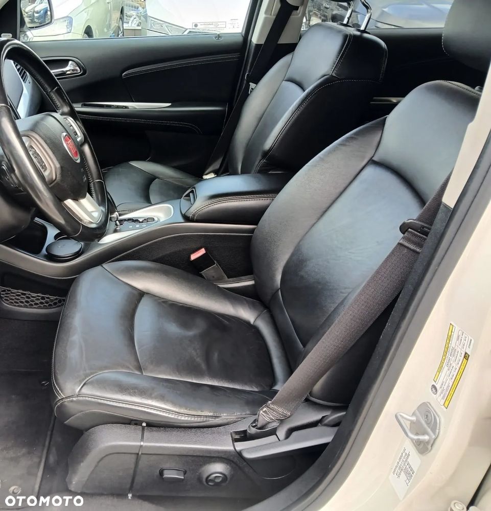 Fiat Freemont 2.0 Multijet 16V DPF Automatik Allrad Lounge - 8