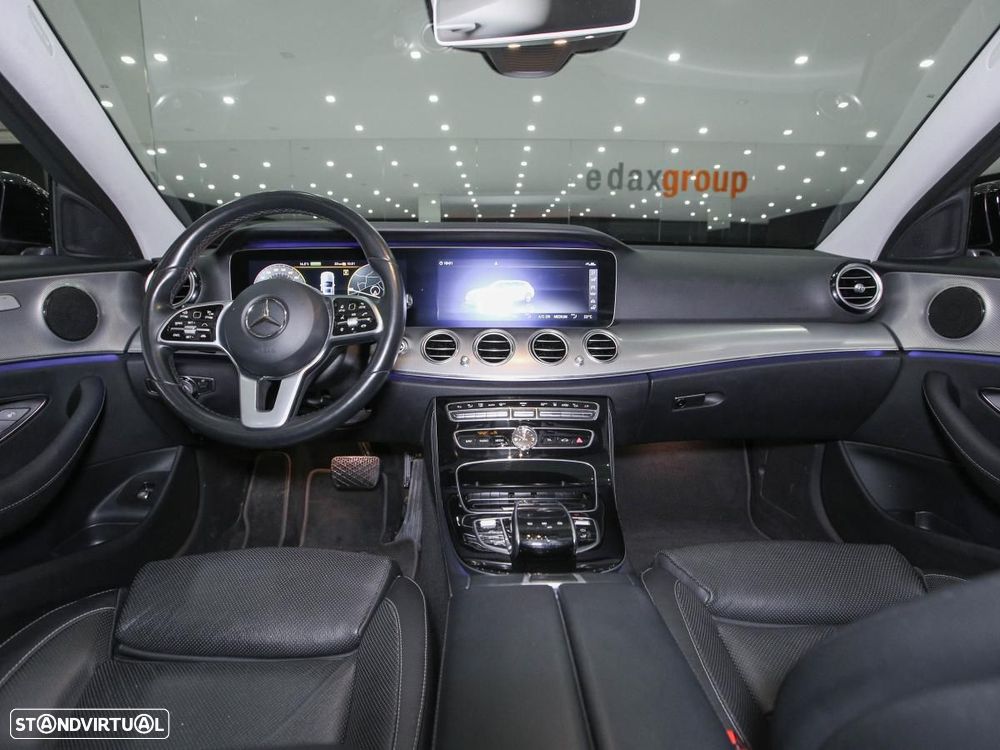 Mercedes-Benz E 300 de AMG Line - 6