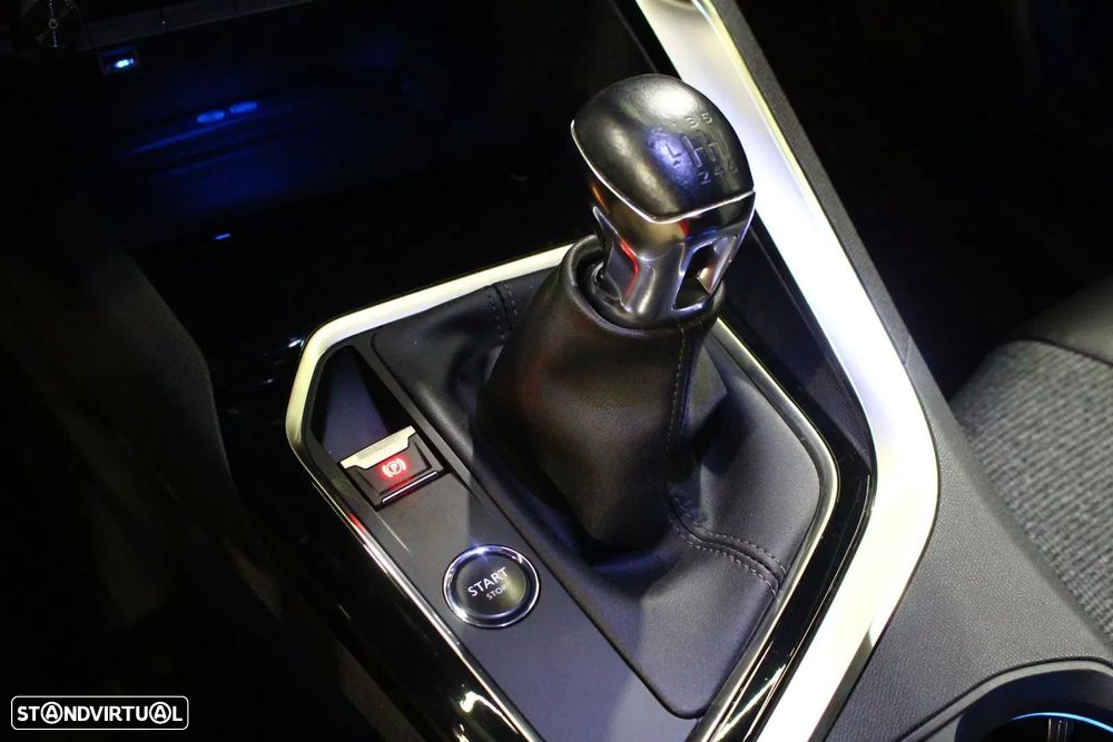 Peugeot 3008 1.5 BlueHDi Allure - 30