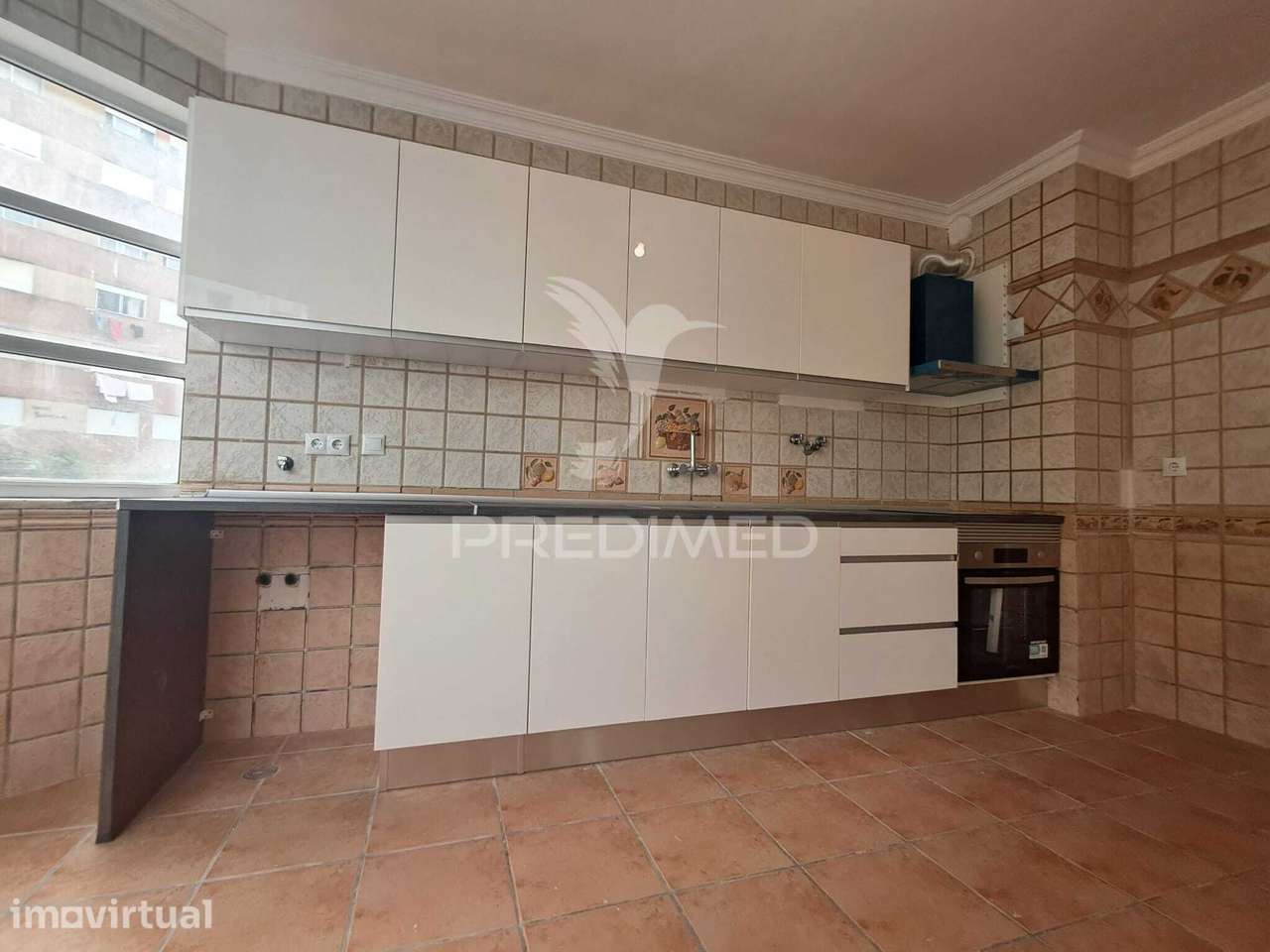 Apartamento T2+1 Renovado | Marquises | Arrecadação | Elevador | Ta... - Grande imagem: 3/22