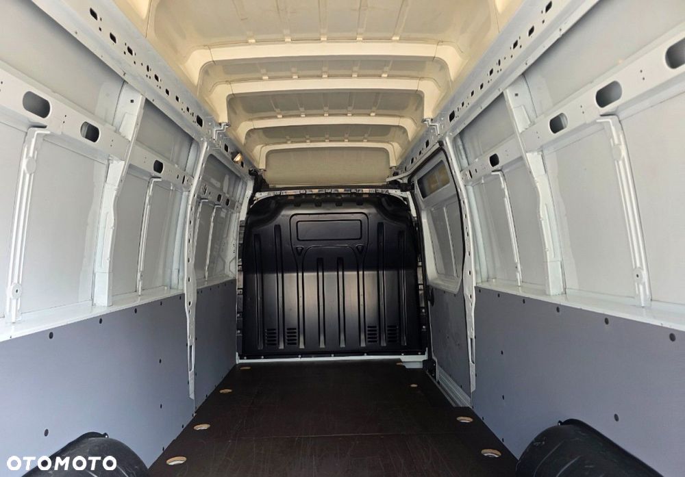 Renault Master - 31