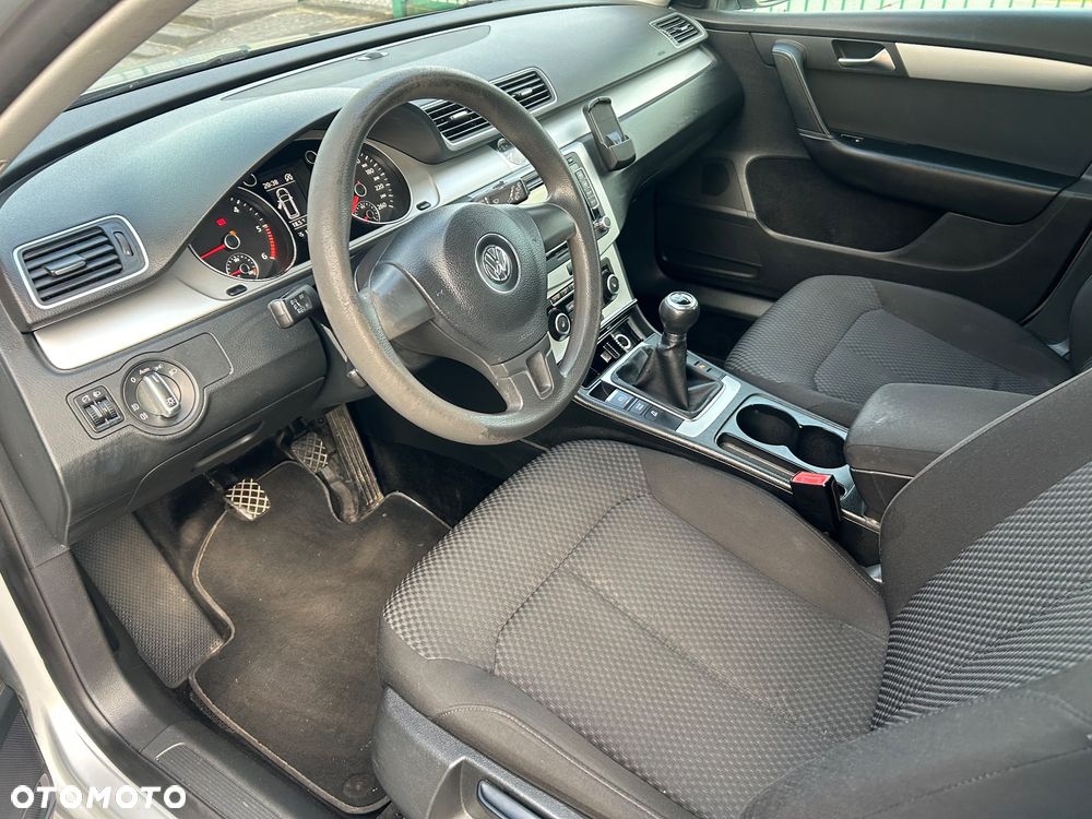Volkswagen Passat Variant - 12