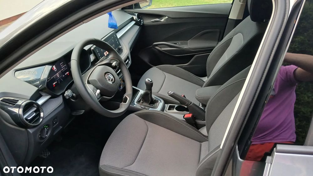 Skoda Fabia 1.0 Active - 5