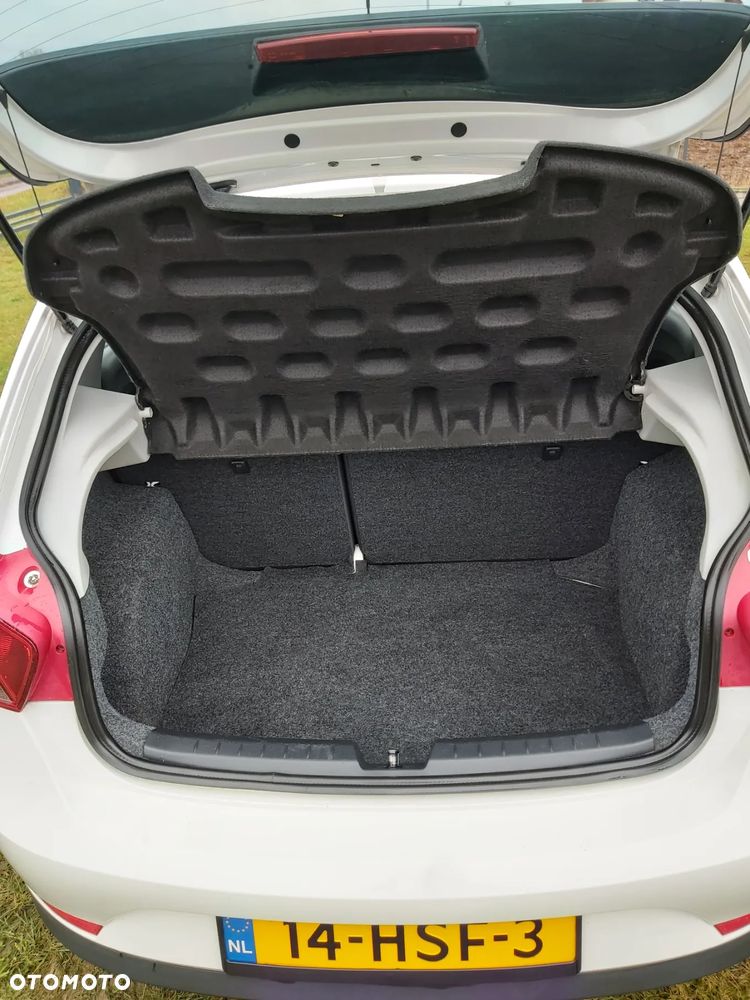 Seat Ibiza 1.2 TDI Ecomotive Reference - 32