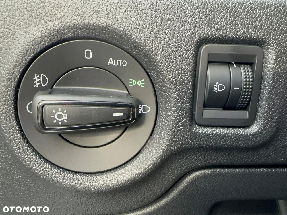 Skoda Fabia 1.0 TSI Selection - 14