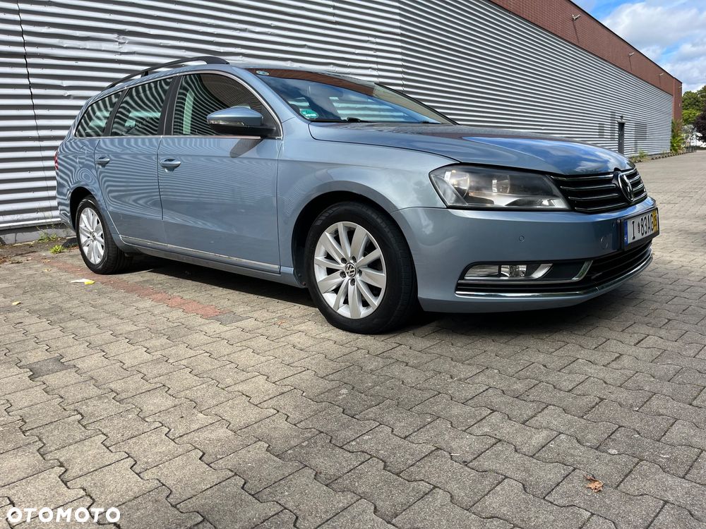 Volkswagen Passat Variant 2.0 TDI DSG BlueMotion Technology Comfortline - 3
