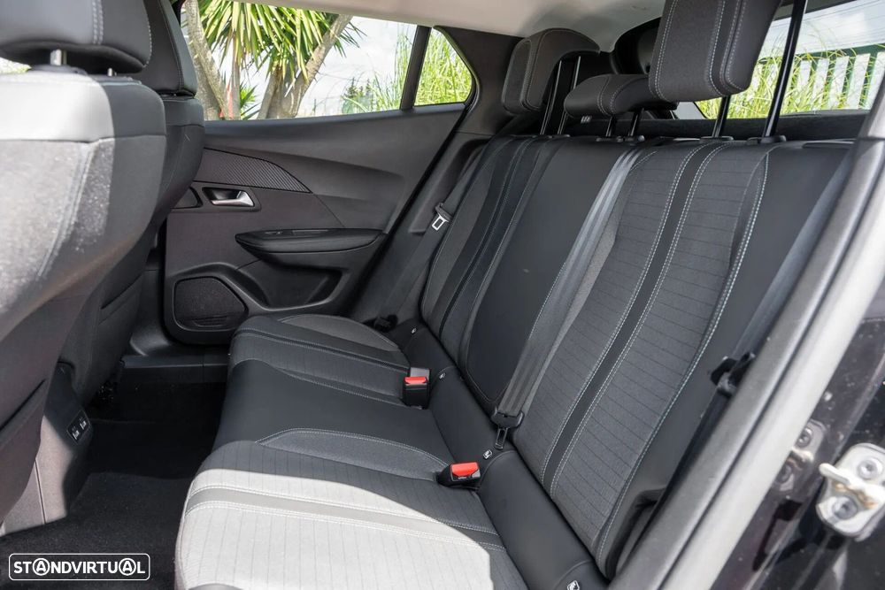 Peugeot 2008 1.5 BlueHDi Allure Pack - 20