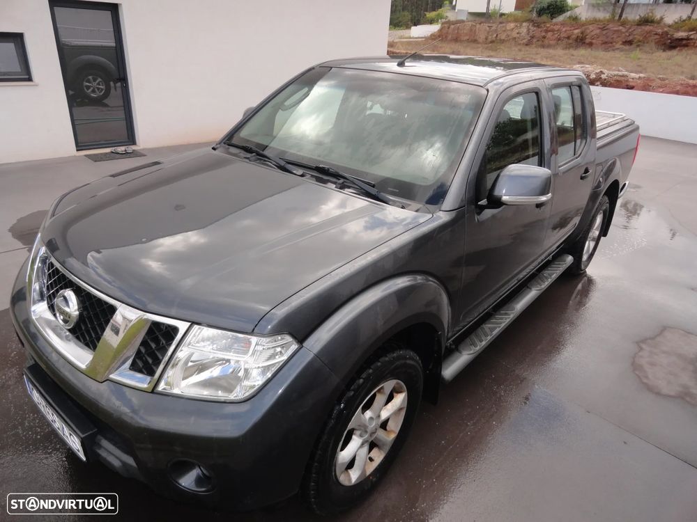 Nissan Navara 2.5 dCi CD SE AT 4WD - 2
