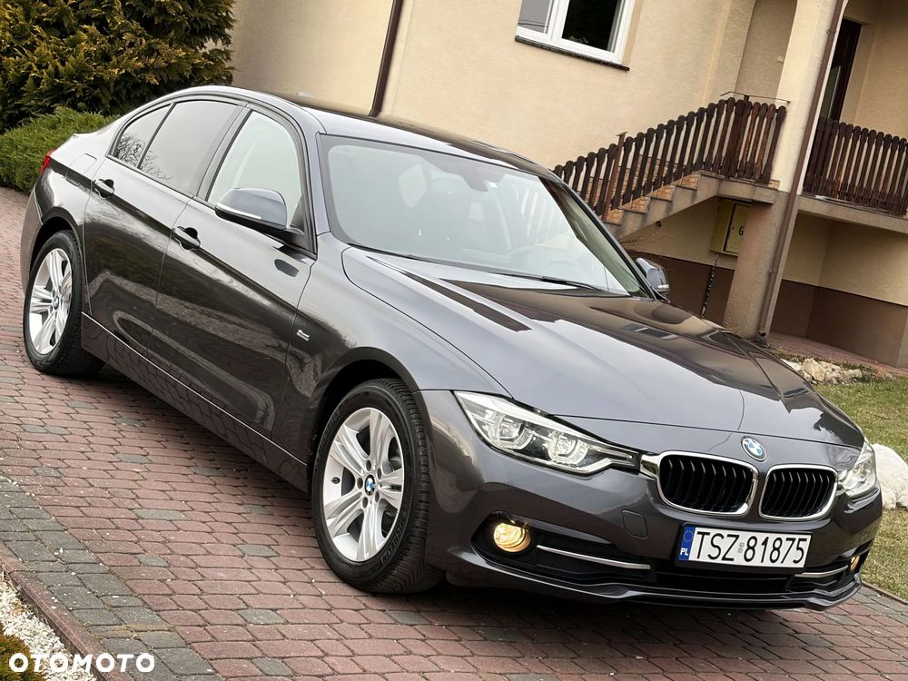 BMW Seria 3 318d Sport Line - 17