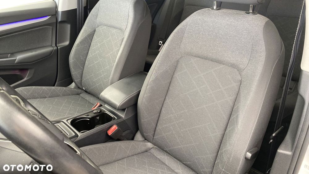 Volkswagen Golf 2.0 TDI Life - 11