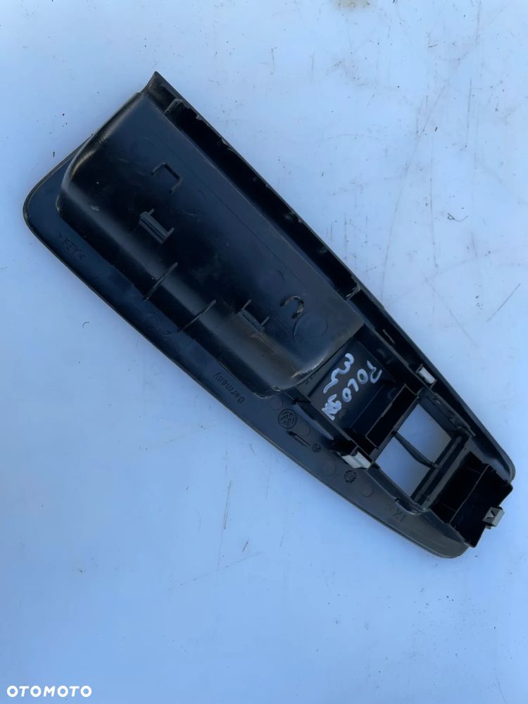 Panel drzwi lewy przód vw Polo 9N IV 6Q1867171E - 2