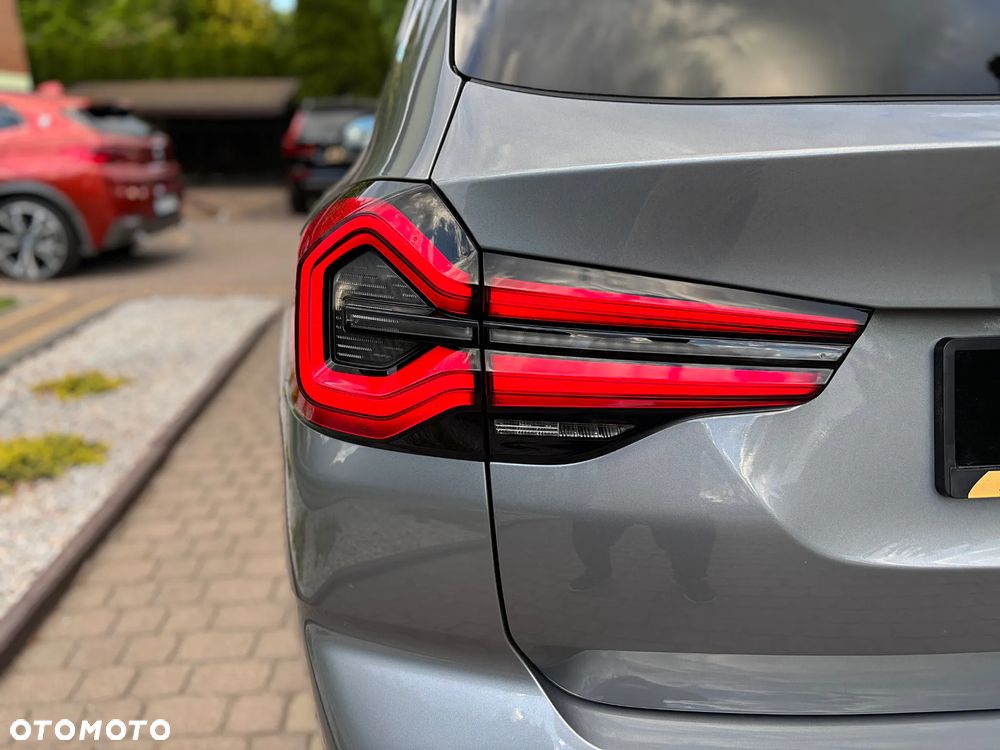 BMW X3 sDrive18d Advantage sport - 20