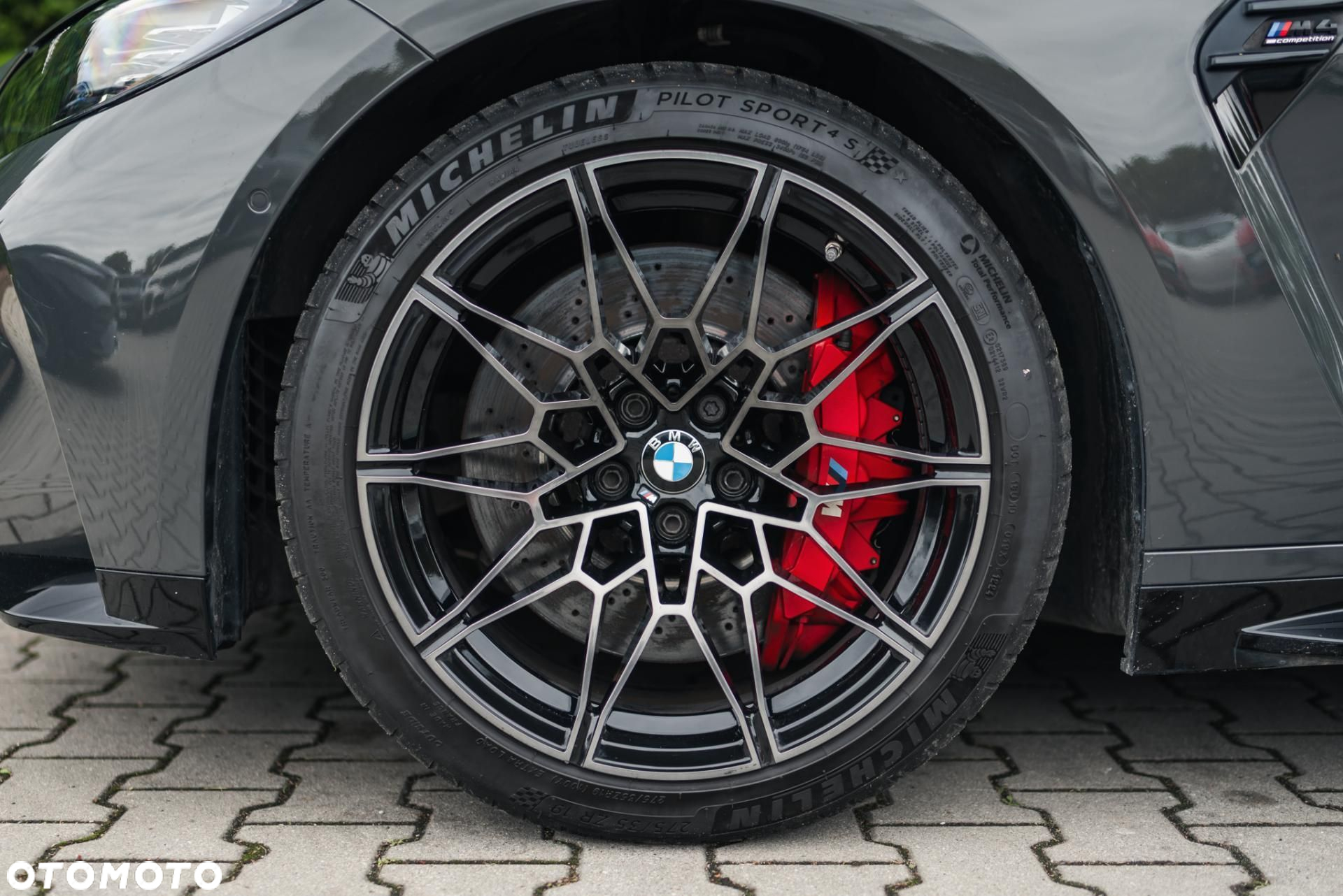 BMW M4 Competition M xDrive sport - 37