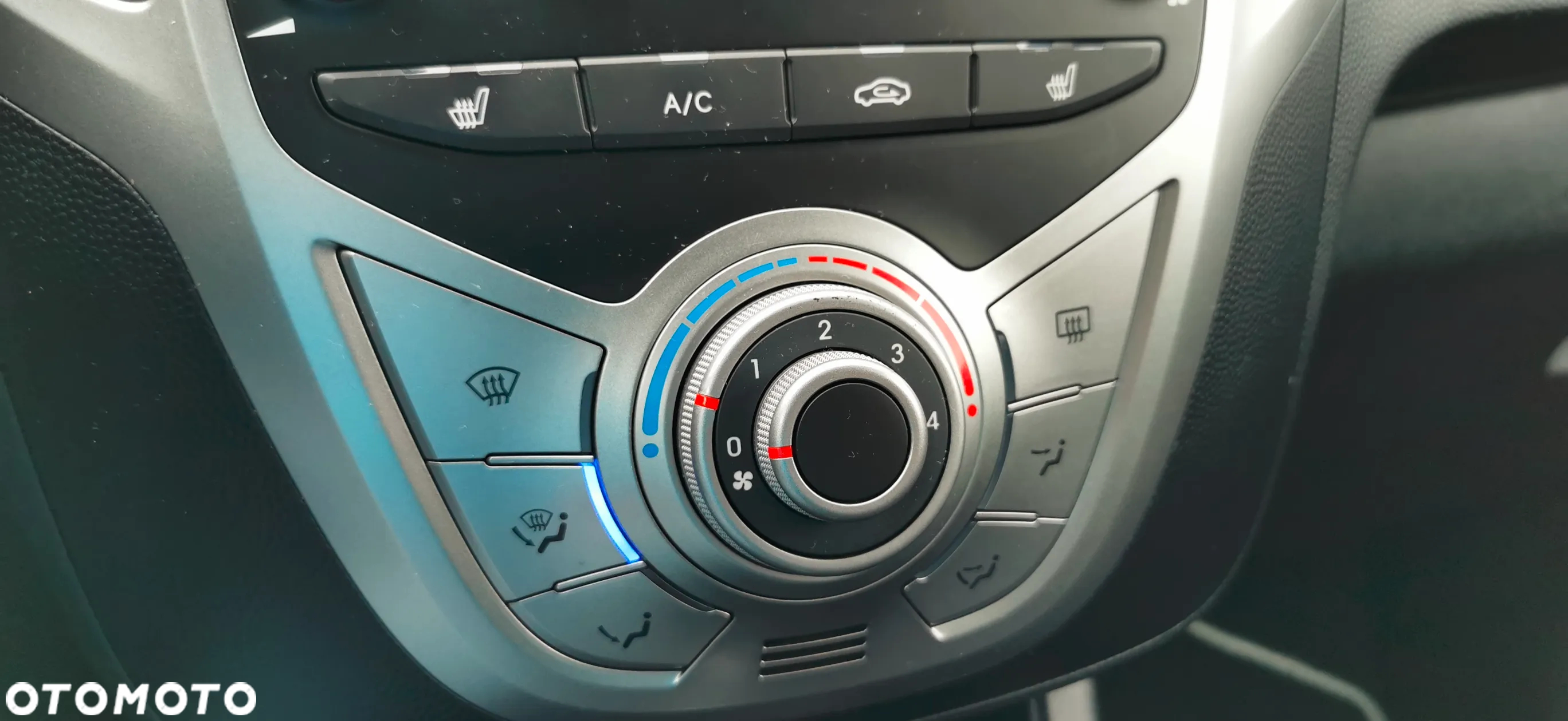Hyundai ix20 1.4 Fifa World Cup Edition - 4