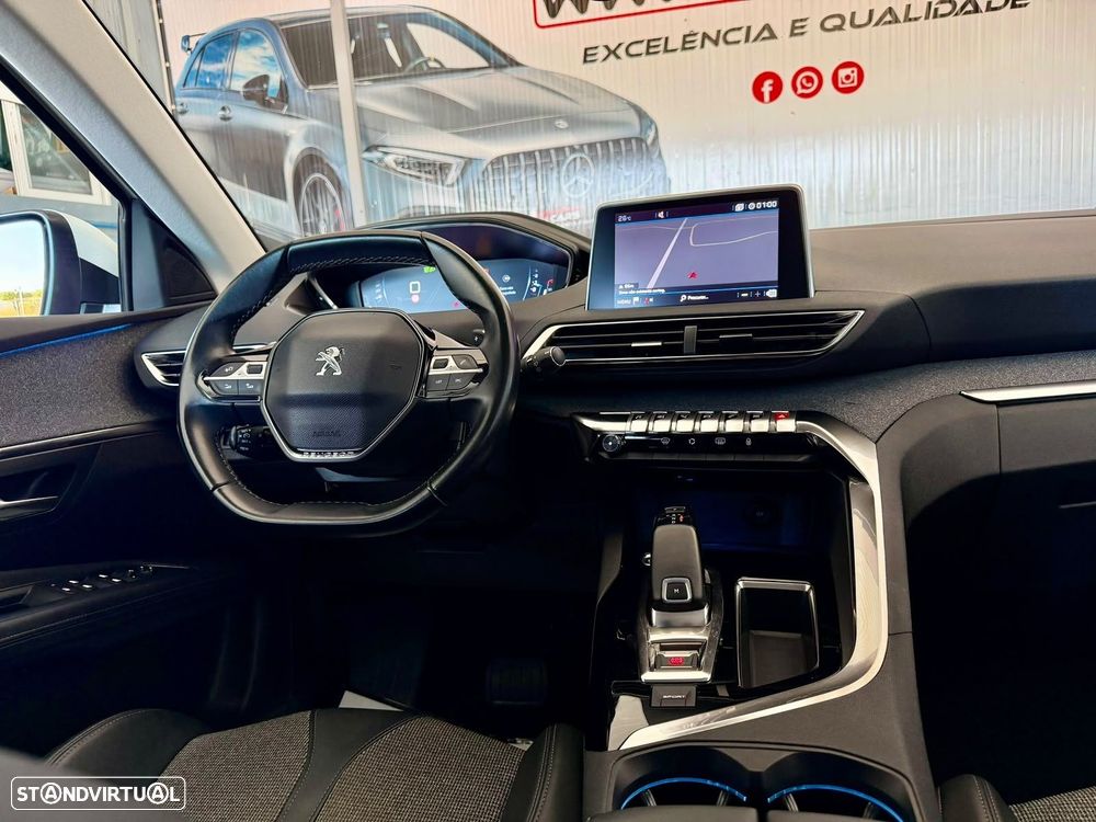 Peugeot 3008 1.5 BlueHDi Allure EAT8 - 11