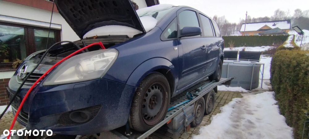 Opel Zafira - 9
