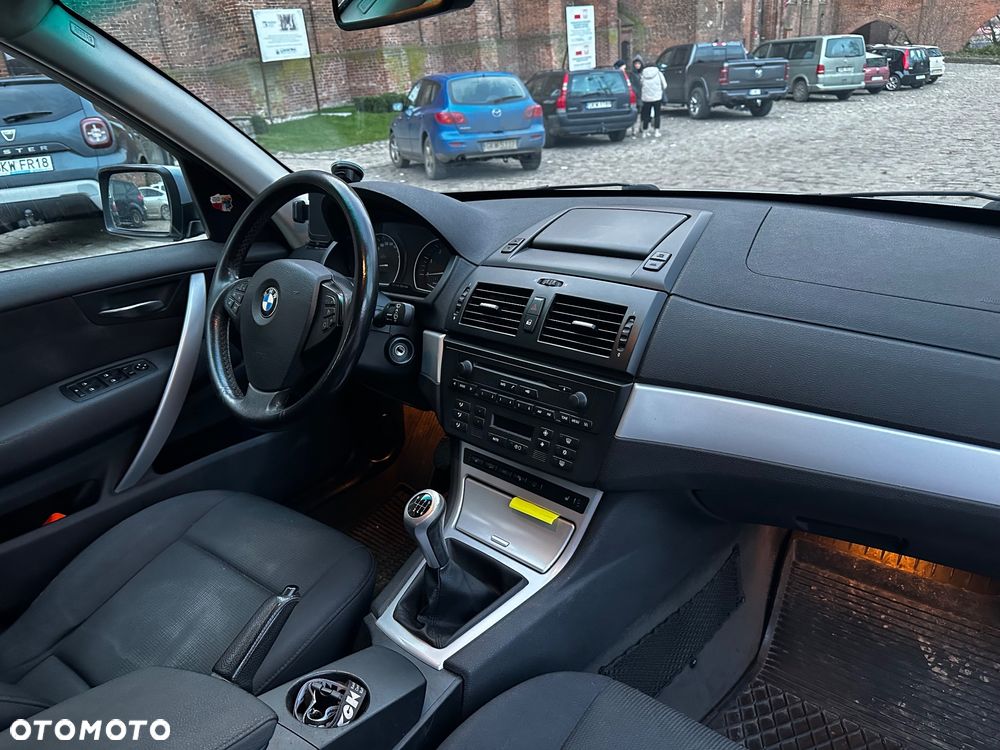 BMW X3 2.0d - 9