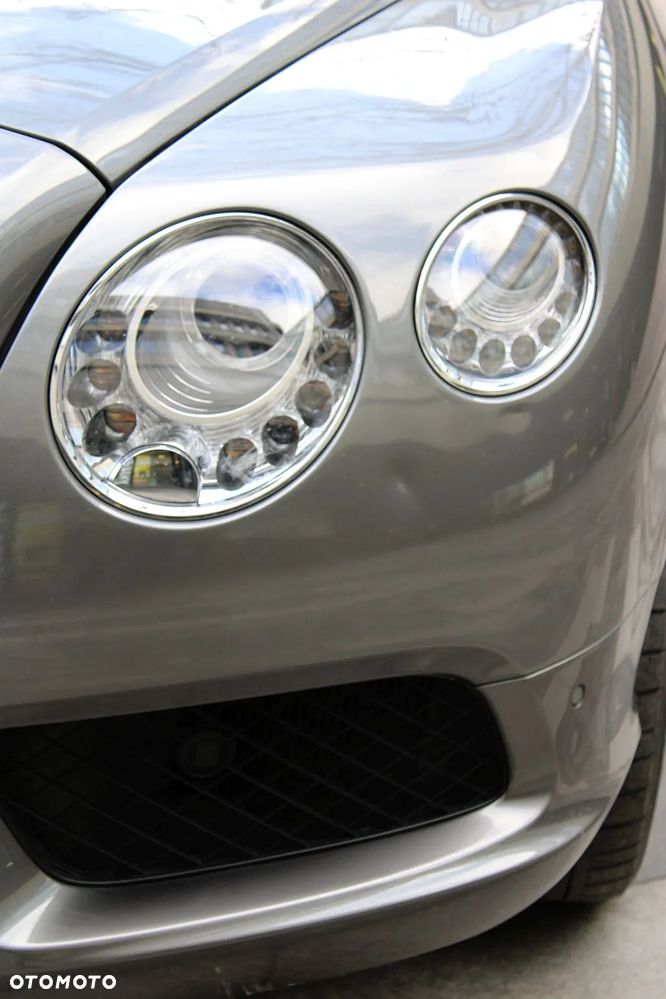 Bentley Continental GT V8 - 9
