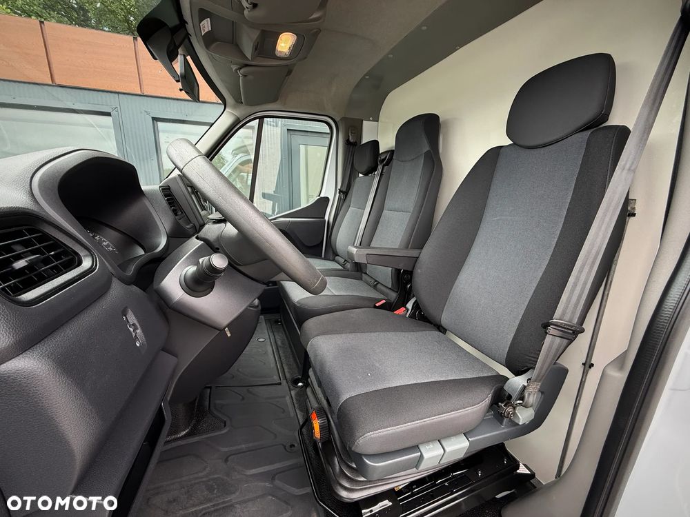 Renault Master 2.3 DCI 165KM / Kontener 4,35m Niskopodwoziowy + Drzwi Boczne / 2023 ROK PRODUKCJI / 153.082KM Przebieg / Serwis ASO / Zarejestrowany w PL - 26