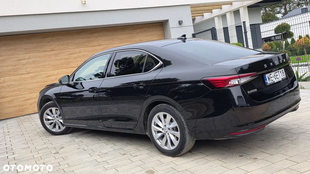 Skoda Superb 1.5 TSI mHEV Selection DSG - 11