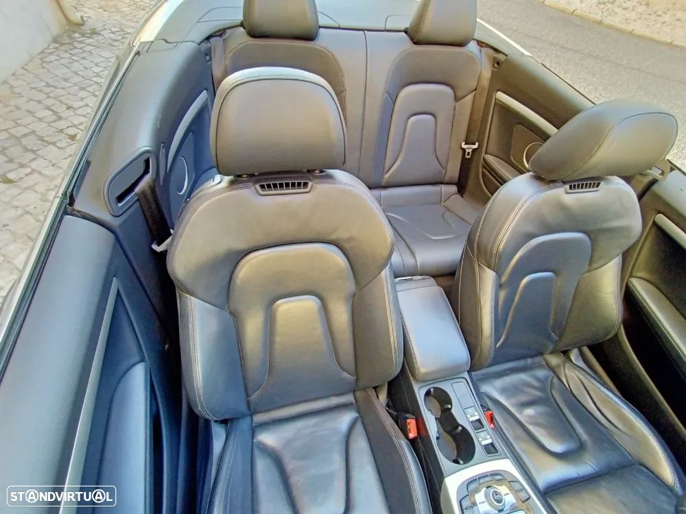 Audi A5 Cabrio 2.0 TDi Multitronic S-line - 22