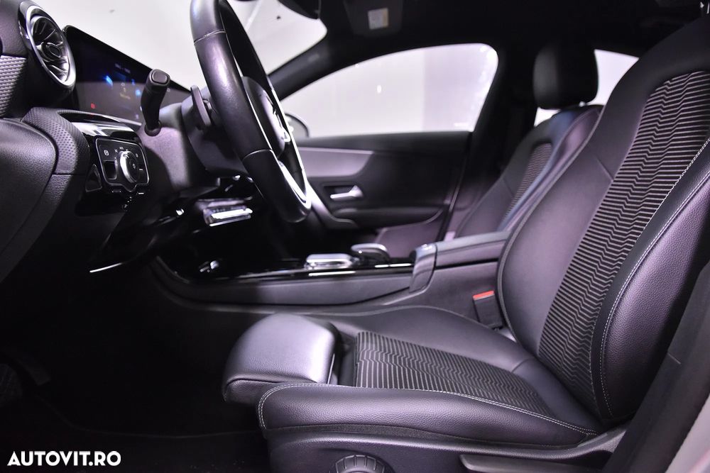 Mercedes-Benz CLA - 24