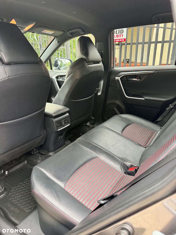 Toyota RAV4 - 24