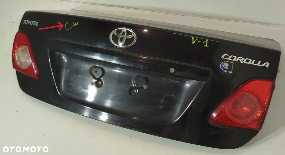 Klapa tylna bagażnika TOYOTA COROLLA E15 07-10 - 2