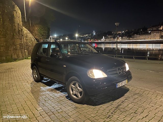 Mercedes-Benz ML 270 - 9