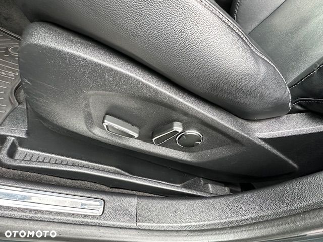 Ford S-Max 2.0 TDCi Titanium - 13