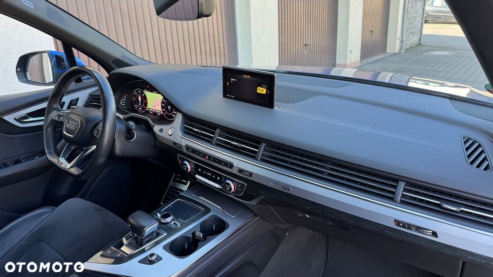Audi Q7 - 21