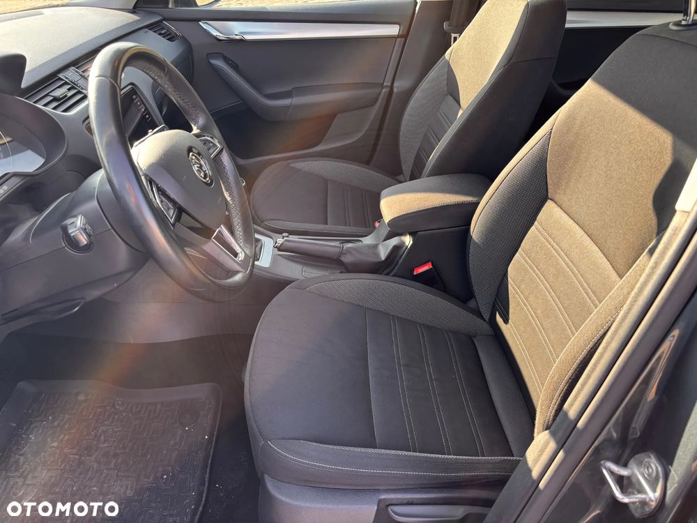 Skoda Octavia 1.4 TSI Ambition - 10