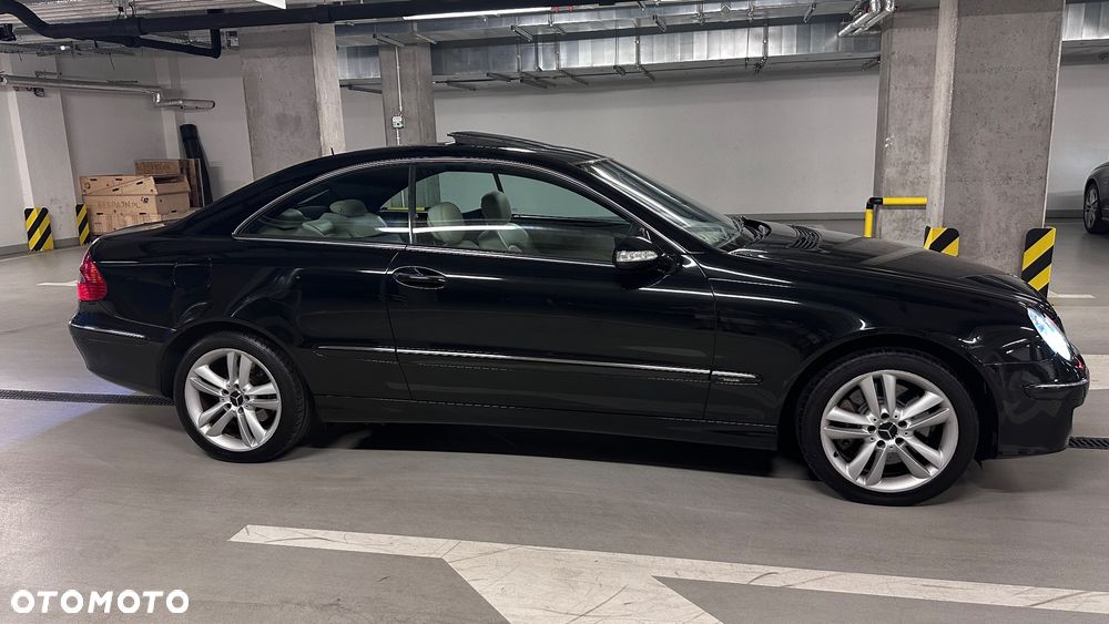Mercedes-Benz CLK 350 7G-TRONIC Avantgarde - 6